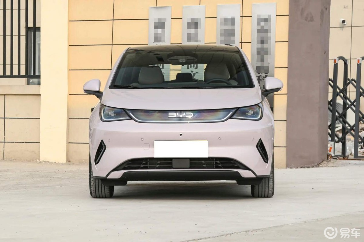 10来万选纯电家轿，大众ID.3和比亚迪海豚如何选？