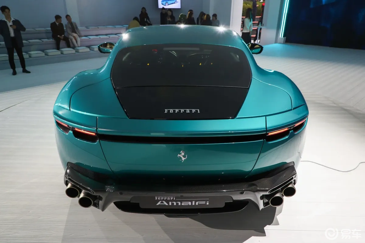 法拉利Amalfi Spider预计3月亮相