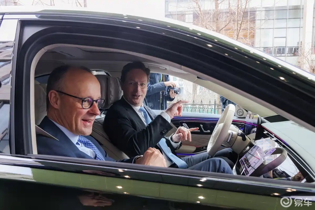 全新改款奔驰S级国内首秀