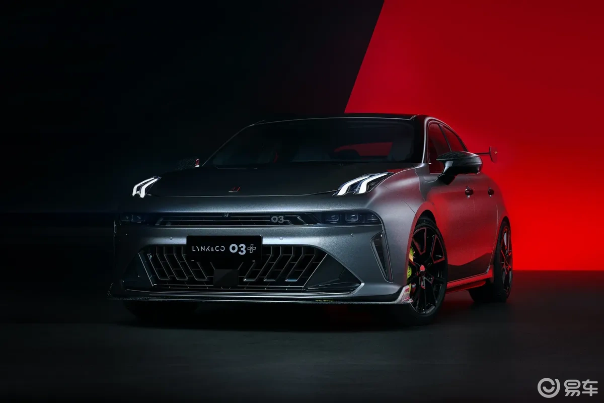 15.98万！新领克03大尾翼版上市，标配三段可调尾翼