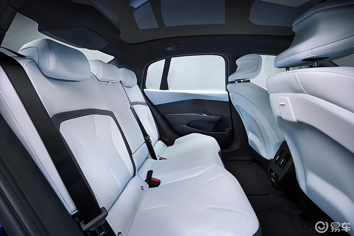 海外全新宝马i3发布,900km WLTP续航