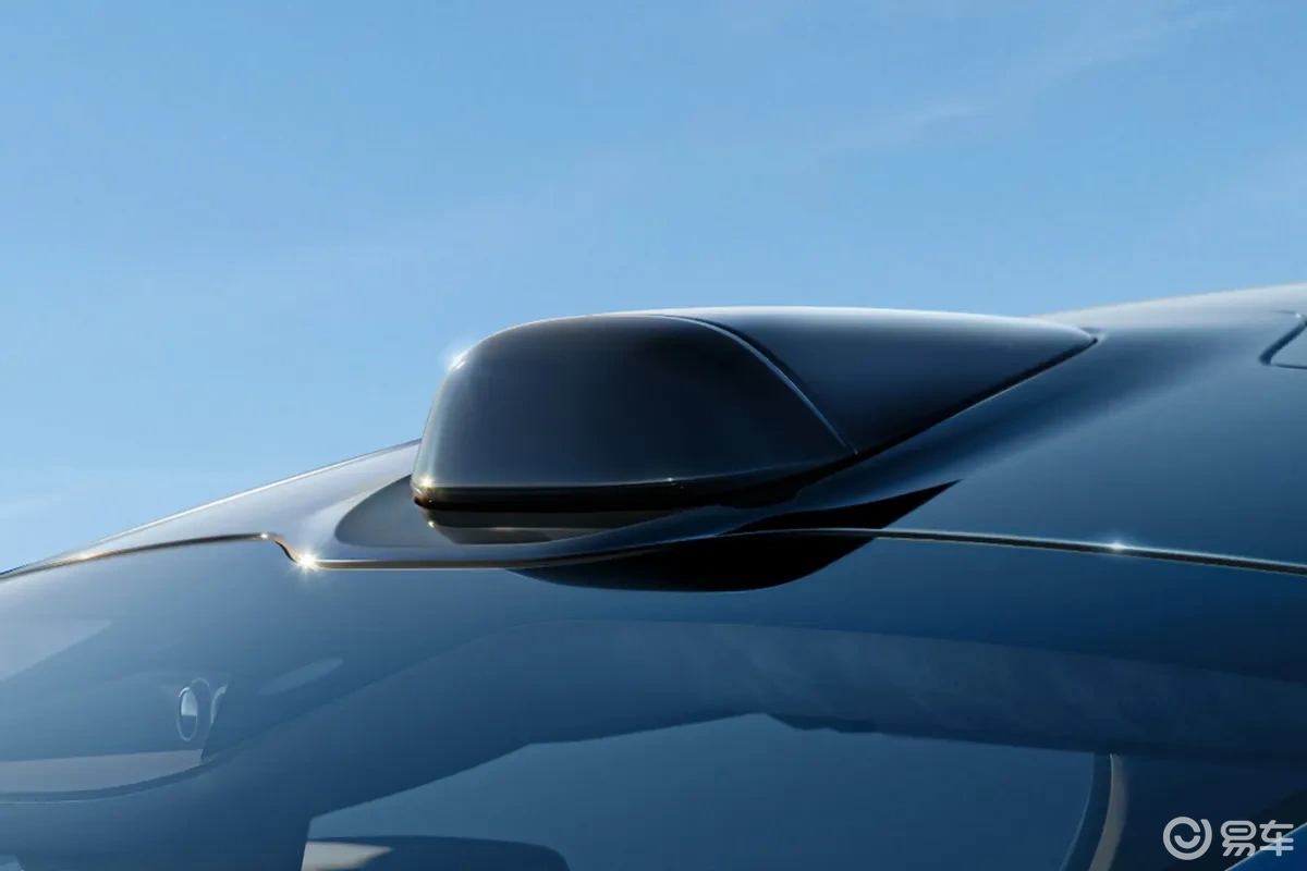 新一代小米SU7上市，21.99万起，核心配置全面升级