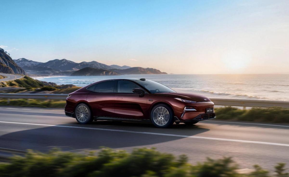 星耀8远航家、风云A9L和汉DM-i谁更值得入手？