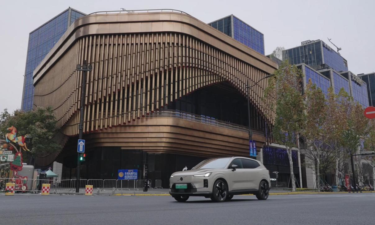 解析沃尔沃XC70与奥迪Q5L背后的“新旧豪华”