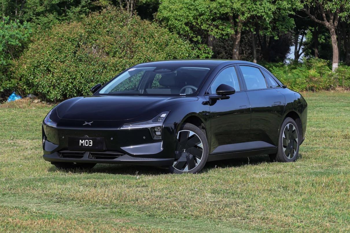 小鹏MONA M03风头正盛,长安启源A06凭何截胡?