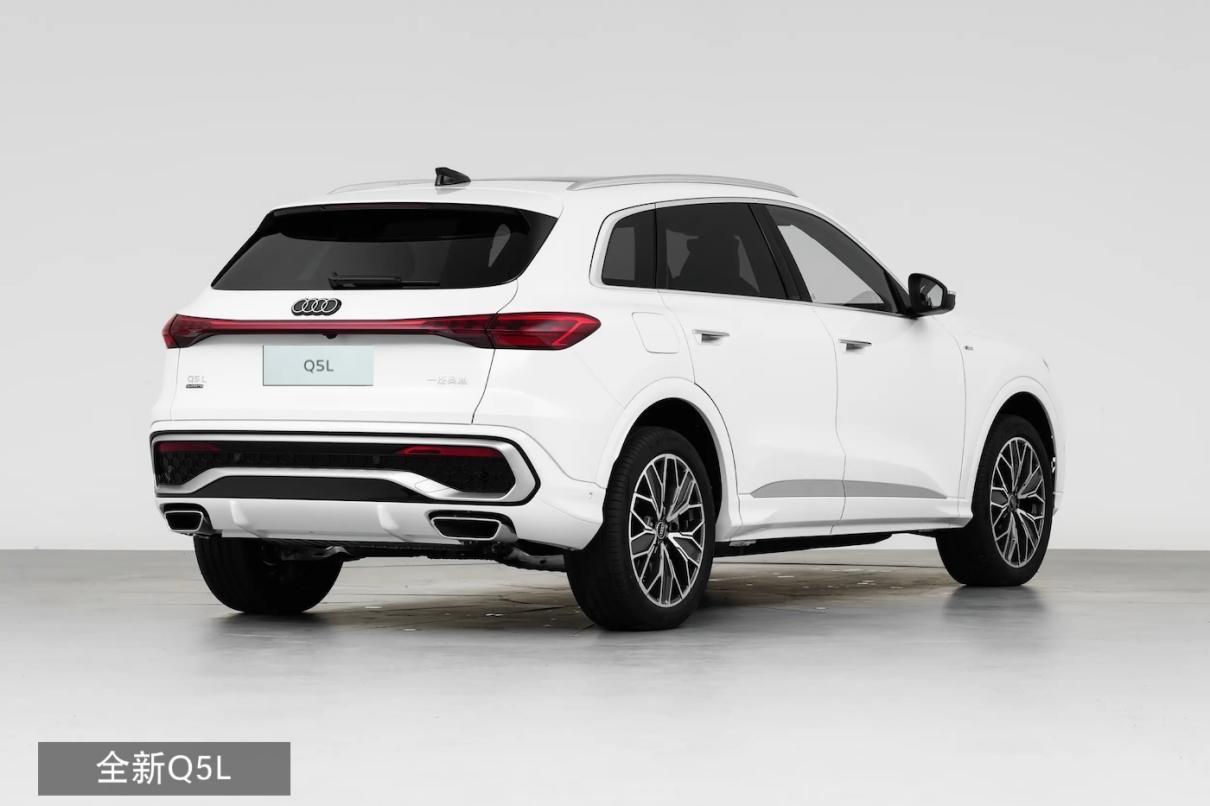 预算35万买全新奥迪Q5L入门,还是沃尔沃XC70顶配?