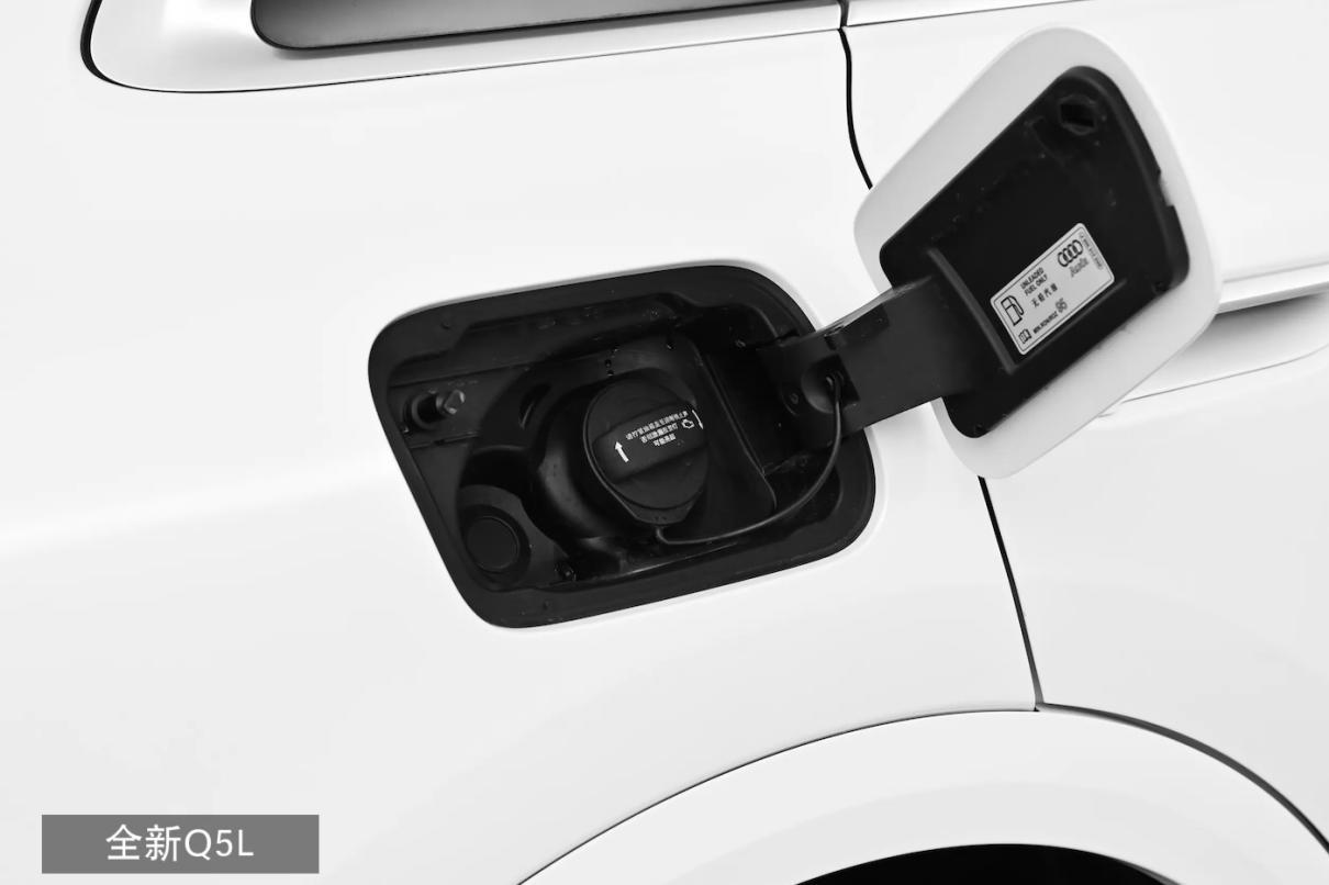 预算35万买全新奥迪Q5L入门,还是沃尔沃XC70顶配?