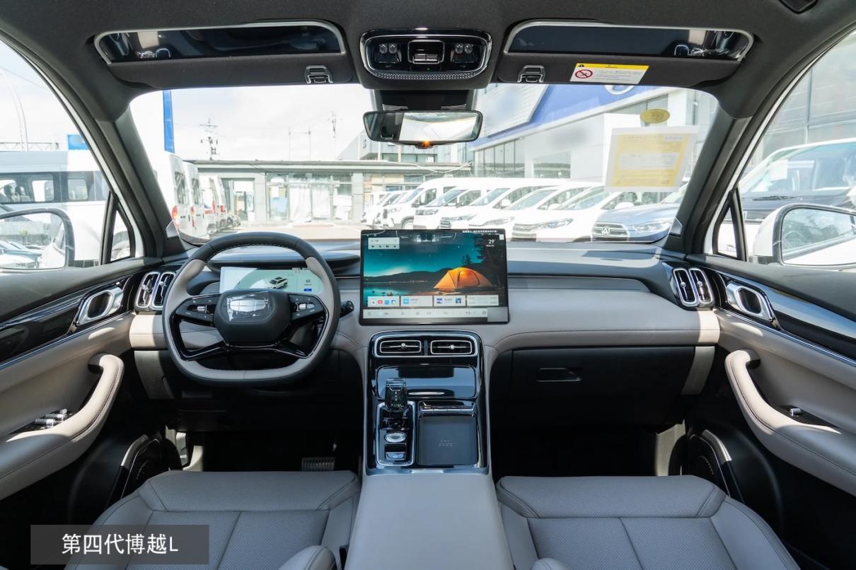 第五代瑞虎8 PK 第四代博越L，谁能让春节过得更潇洒？