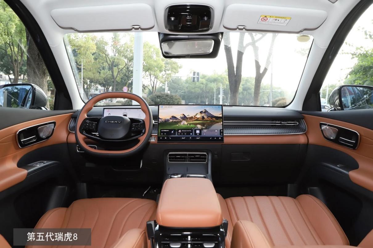 第五代瑞虎8 PK 第四代博越L，谁能让春节过得更潇洒？