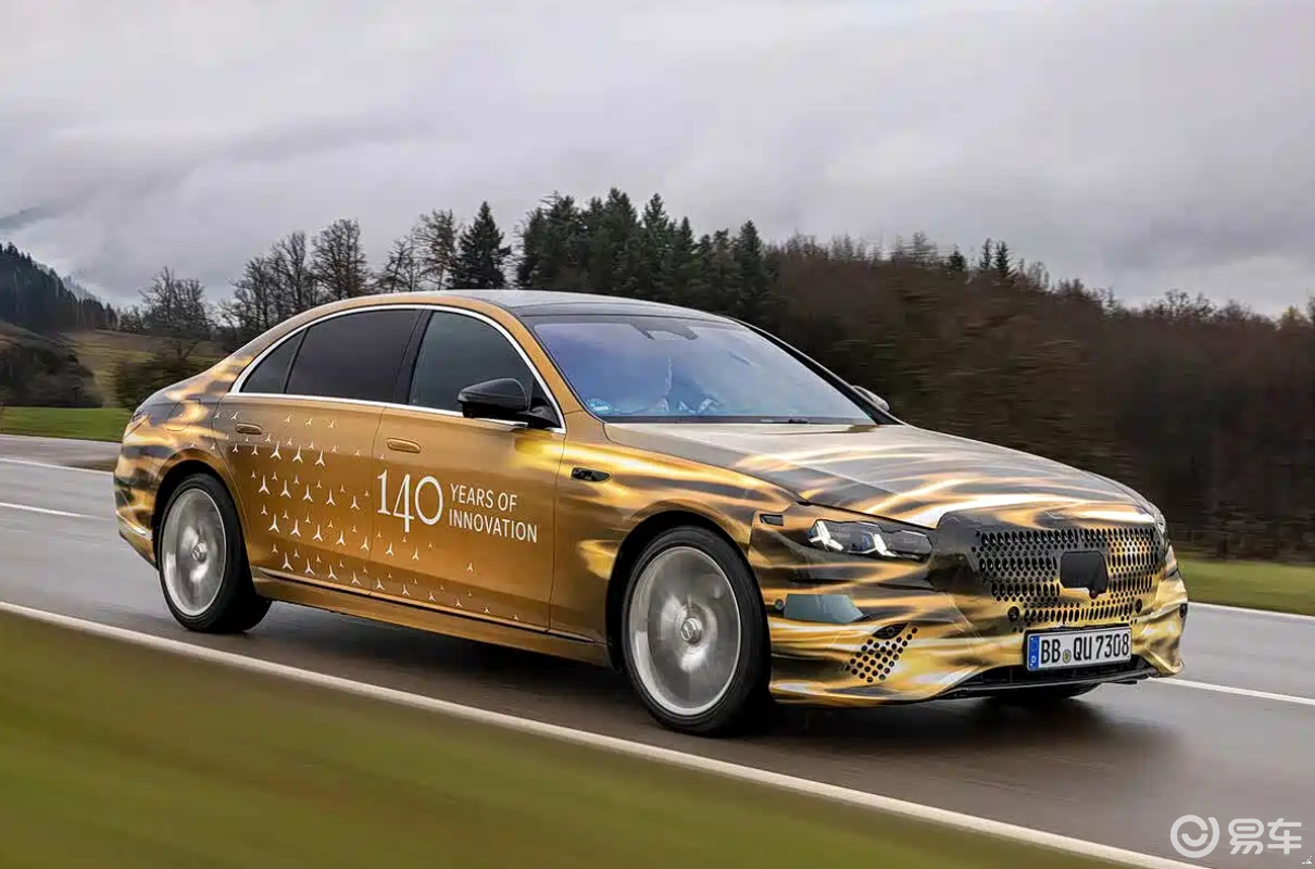 新款奔驰S级预告图发布，细节变化很大