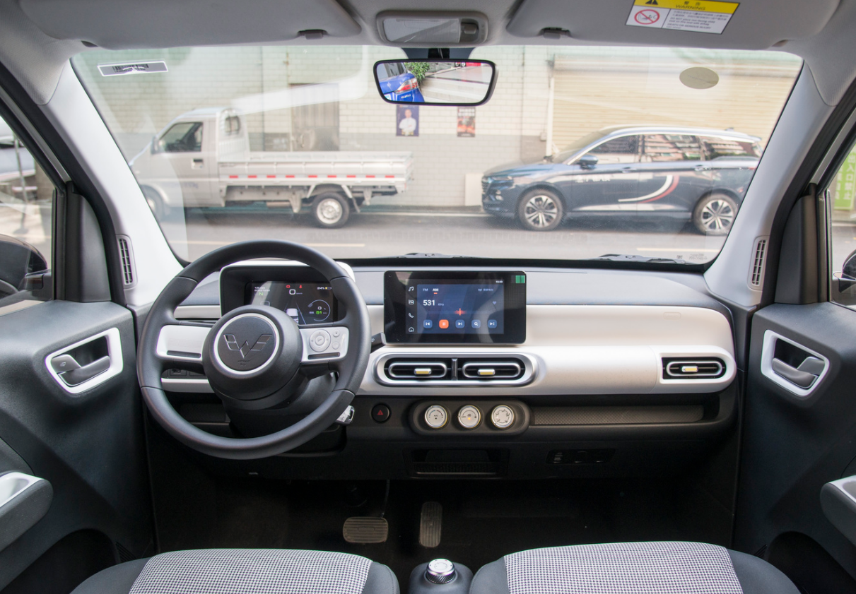 宏光miniev大灯-内饰-空间-易车