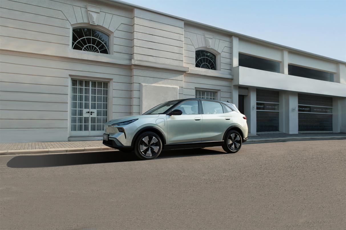 续航、空间、质保都有诚意,奔腾悦意03值得入手