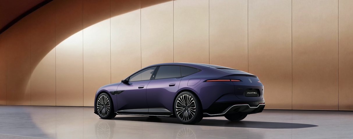 全系标配太行分布式电驱,新阿维塔12开启预售