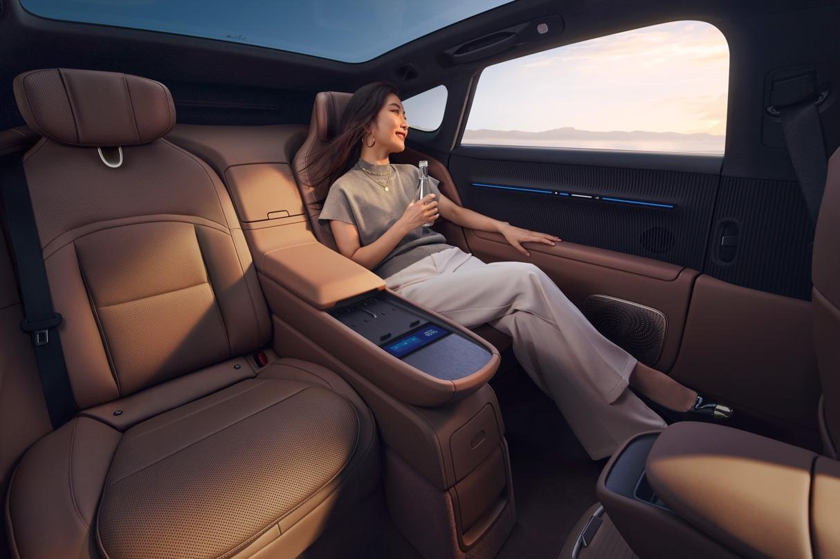 细分市场增速35% 阿维塔12四激光版精准卡位