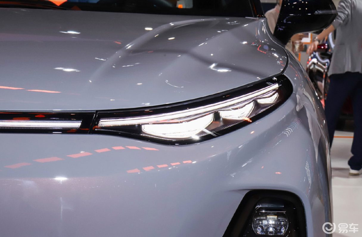 起步10万内,插混中型SUV纯电续航挺强,奔腾悦意07