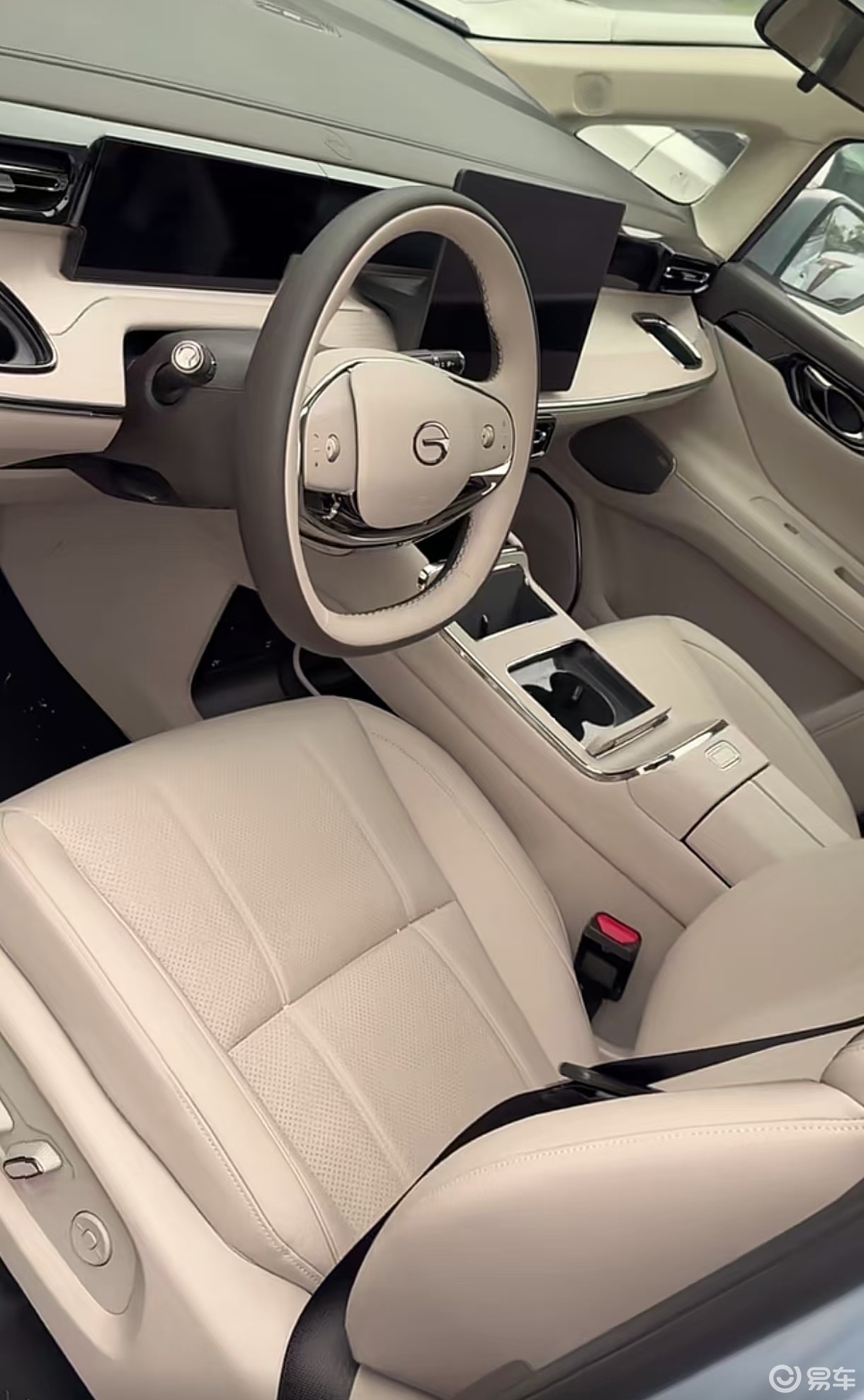 全新传祺E8PHEV,8295芯片,电磁悬架,442马力