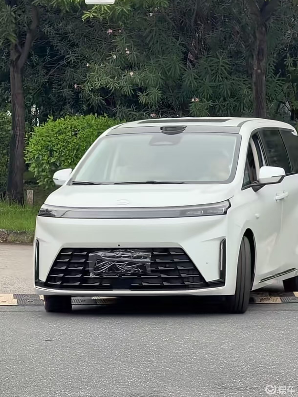 全新传祺E8PHEV，8295芯片，电磁悬架，442马力