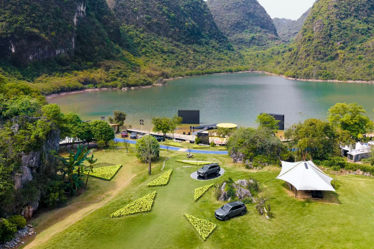 推出“东漓灰”升级“金身计划”,凯迪拉克XT5春日焕新!