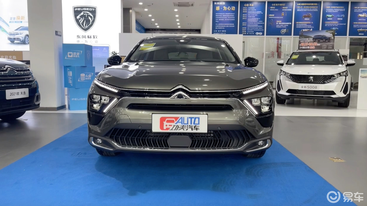 打工人的顶级"凡尔赛",还得看ta!