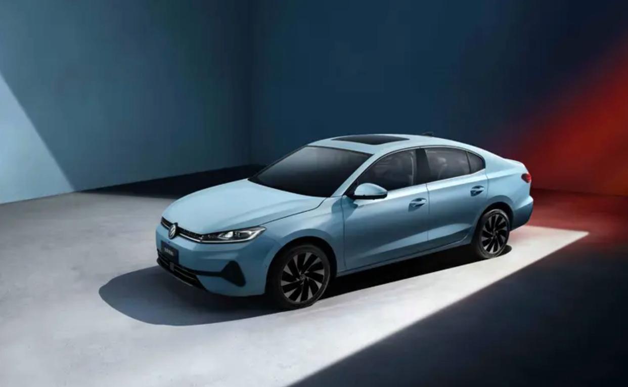 一汽-大众全新速腾S正式上市 双动力版本 7.98万起售