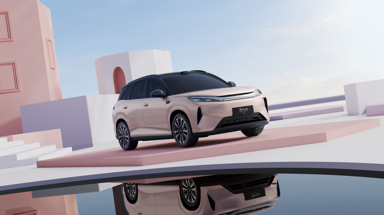 尺寸大一圈，标配闪充电池，销冠换代到底有多狠？