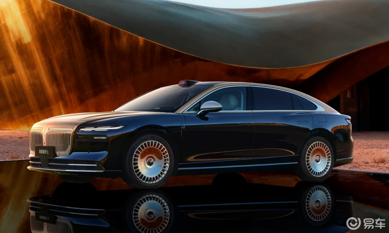 30万新能源汽车优选：岚图追光 L 性能智能双强实力轿车