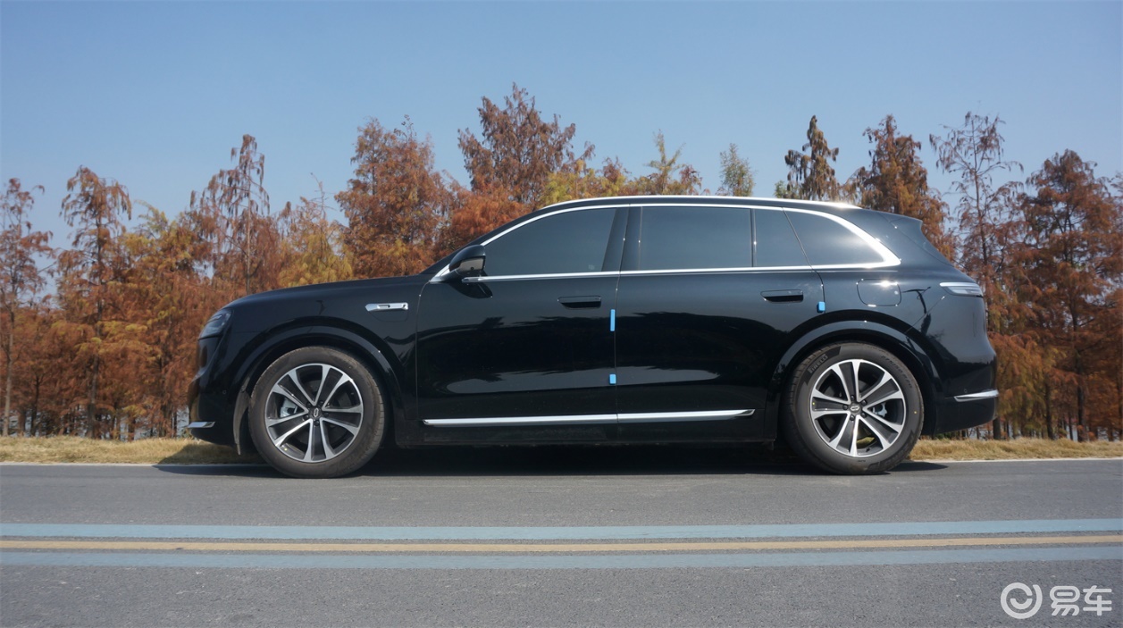 租车评测全新问界M7：智驾光环之外，智舱也有狠活