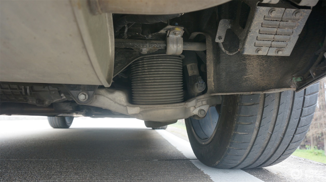 试沃尔沃XC90 T8:是不是新能源不重要,重要的是腔调