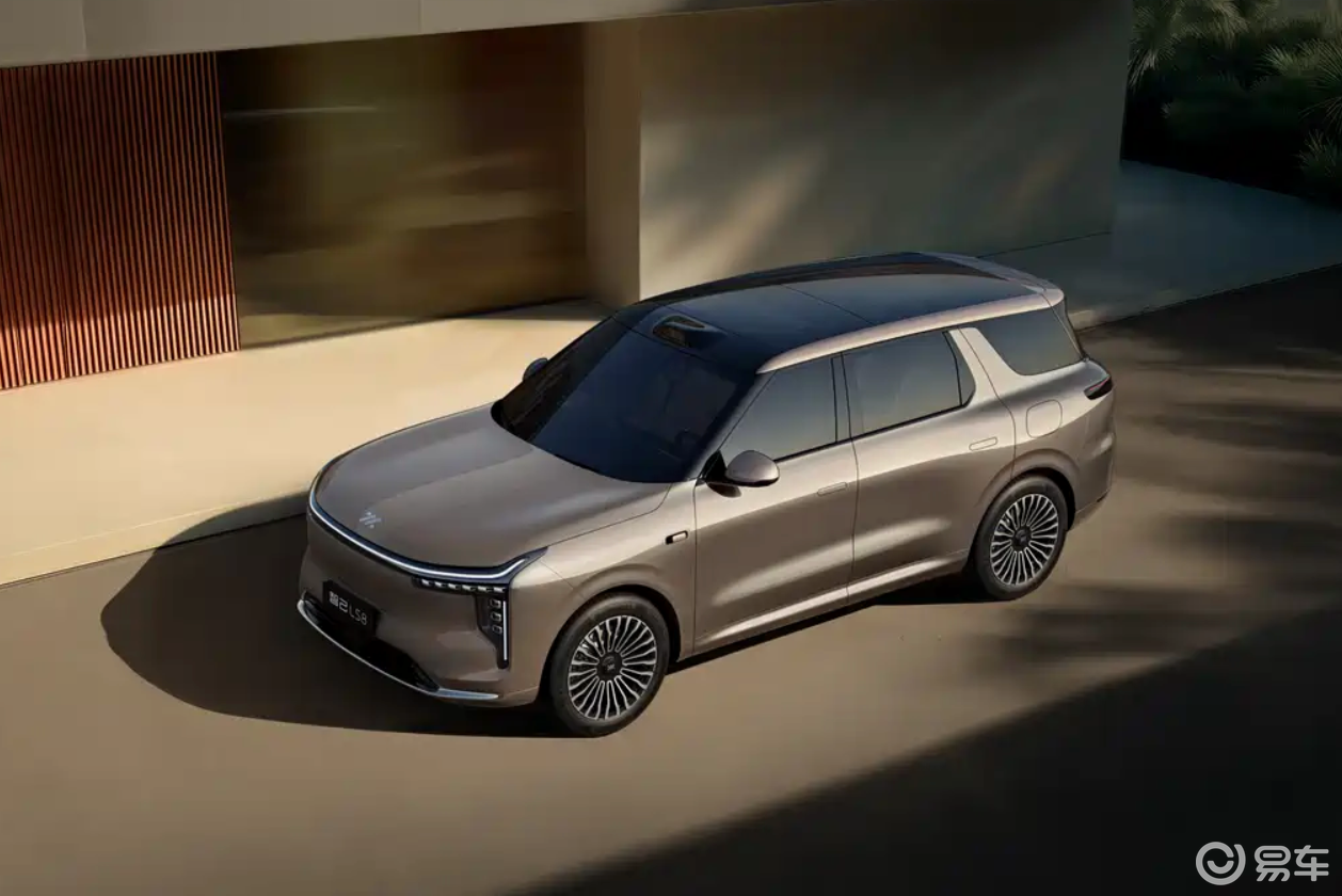 30万级中大型SUV上新，智己LS8发布官图