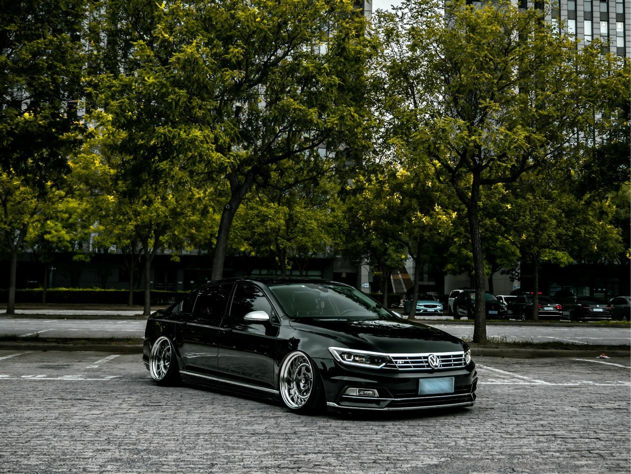 从工作代步到姿态担当:B8大众迈腾的改装进化论!