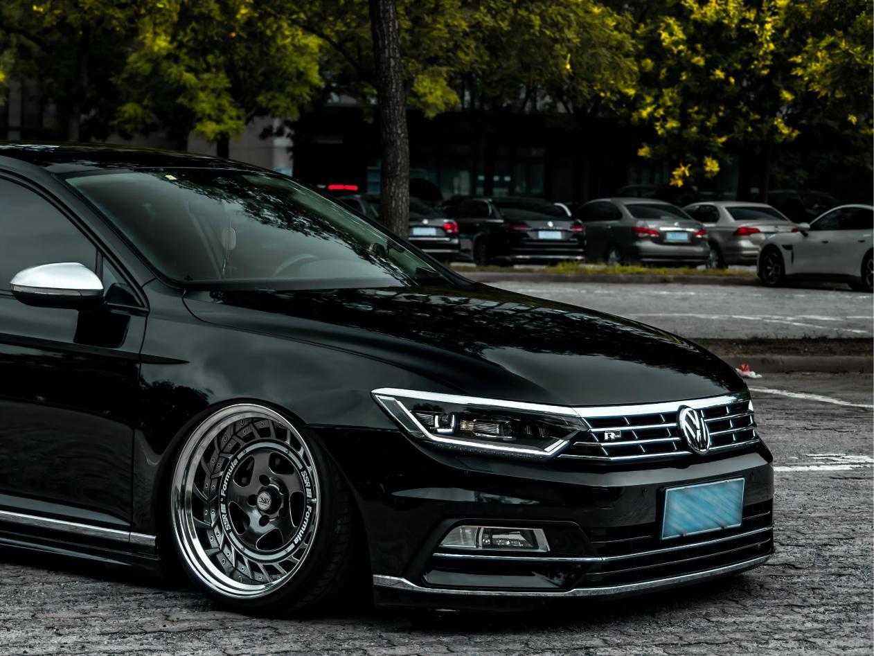 从工作代步到姿态担当:B8大众迈腾的改装进化论!