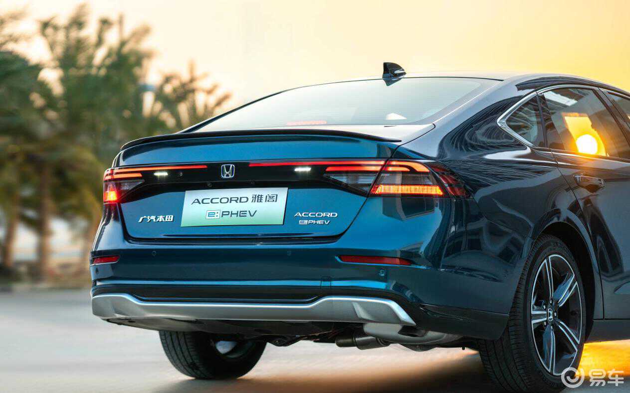 雅阁首付-保养-内饰-易车