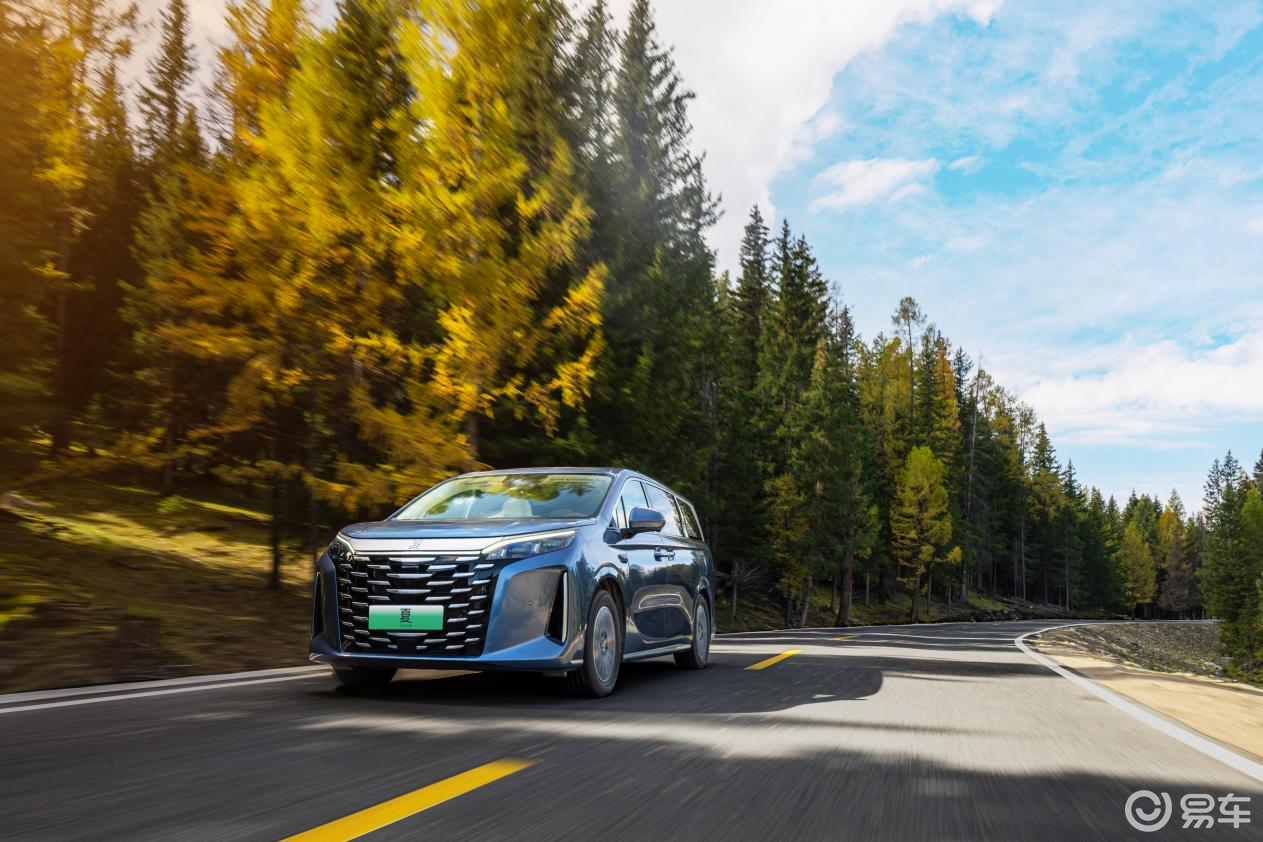 比亚迪夏:以“七大进阶”,重塑“家庭头等舱”的终极定义