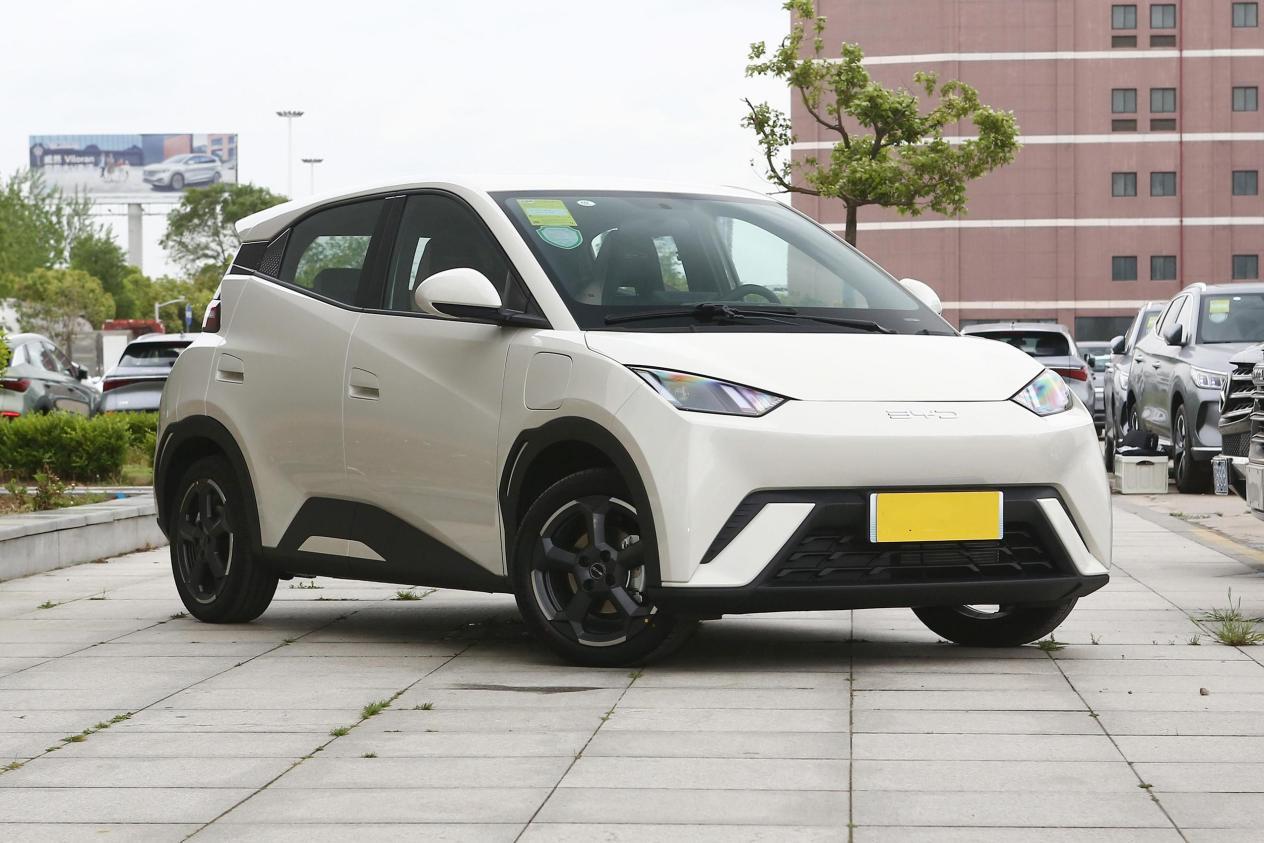 五菱缤果按照车型不同提供有两种电机配置可选至于续航方面_易车