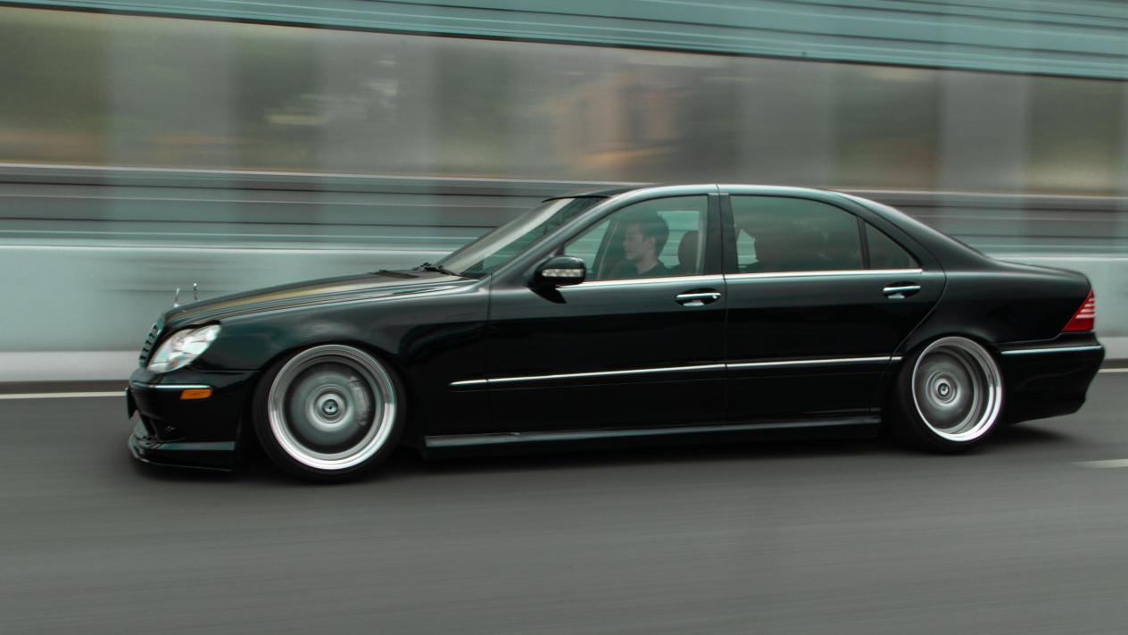 “蝴蝶奔”的优雅蜕变!奔驰S级邂逅JDM VIP改装美学