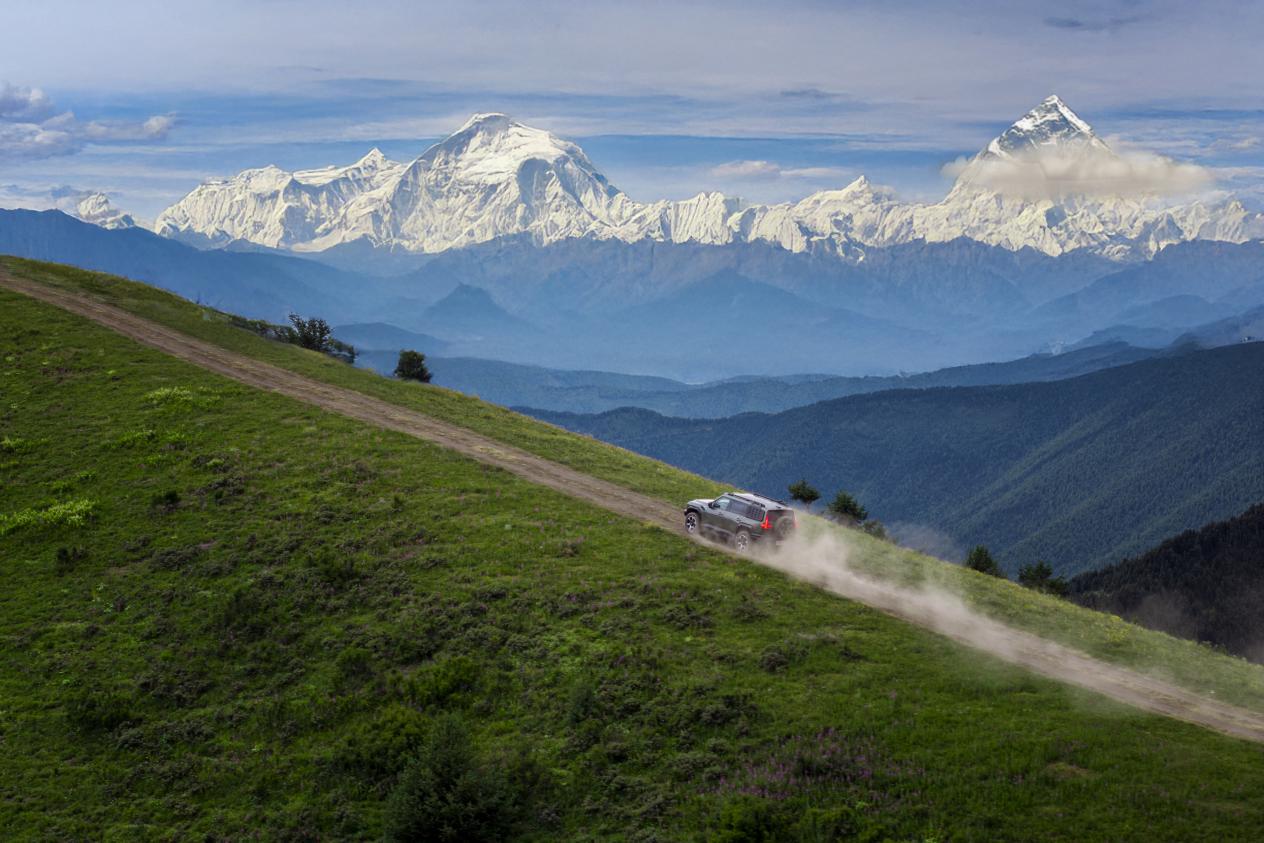 售36.99万，猛士M817 Max+版上市