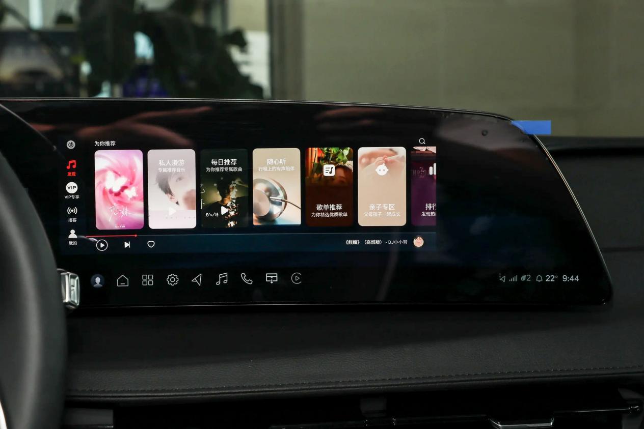 豪车之间的对决,凯迪拉克CT6和奥迪A6L,选谁更合适?