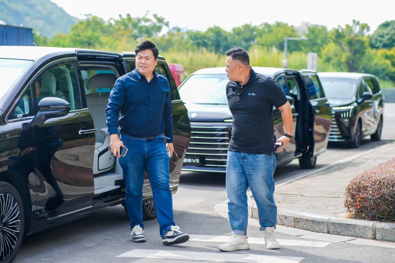 探访东风风行工厂:20万星海V9,交出40万级MPV答卷