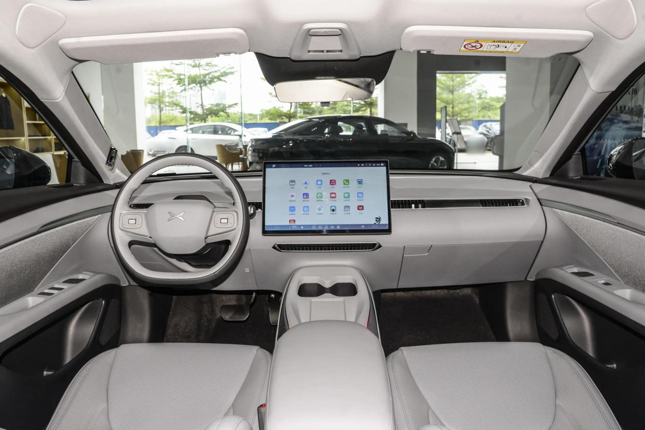 追求辅助驾驶,13万小鹏MONA M03和深蓝L06选谁