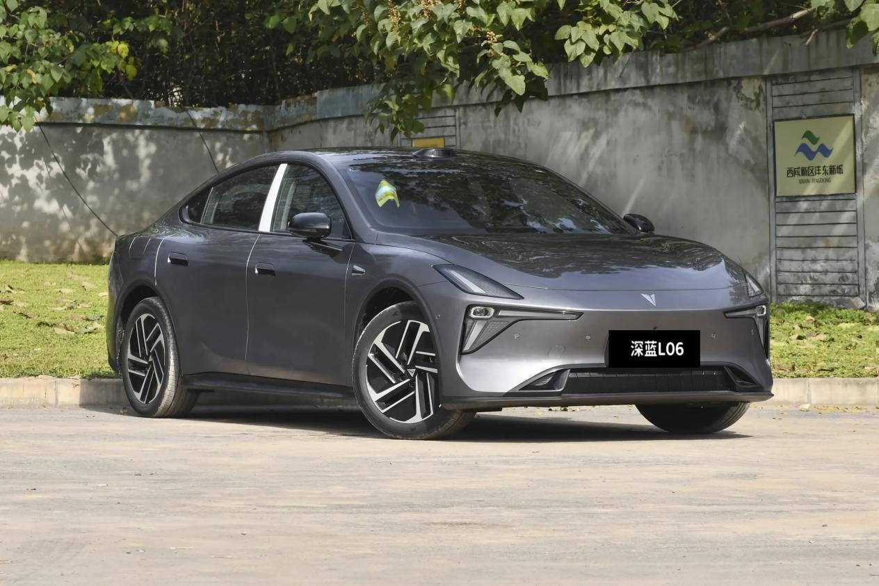 追求辅助驾驶,13万小鹏MONA M03和深蓝L06选谁