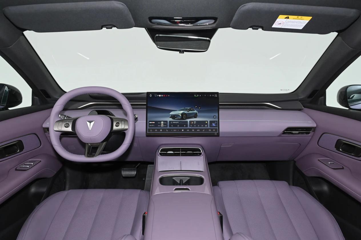 13万级纯电之争:深蓝L06为何比小鹏M03更值得选?