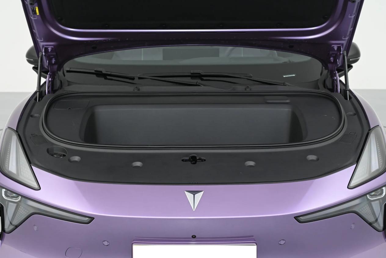 13万级纯电之争:深蓝L06为何比小鹏M03更值得选?