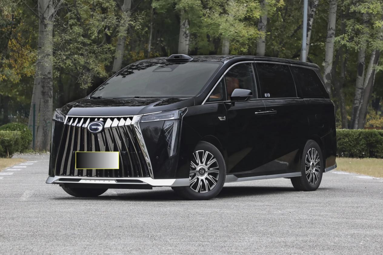 广汽插电MPV！鸿蒙座舱+双零重力座椅，还配激光雷达