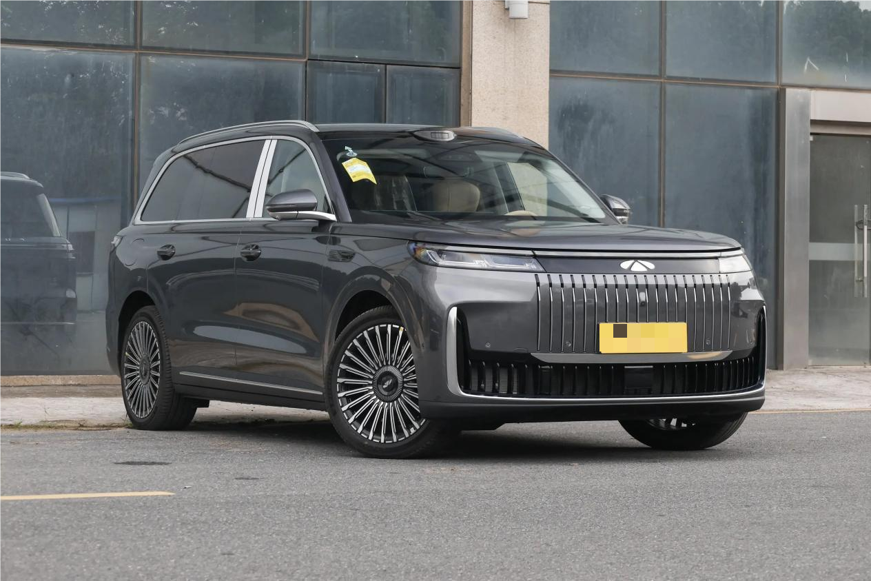 春节返乡看混动大六座，风云T11和银河M9，谁更划算？