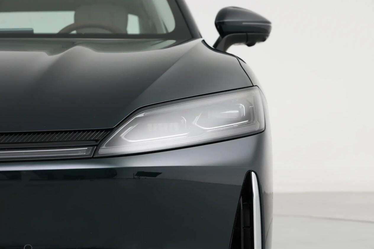 中大型混动轿车之争,选谁更合适?