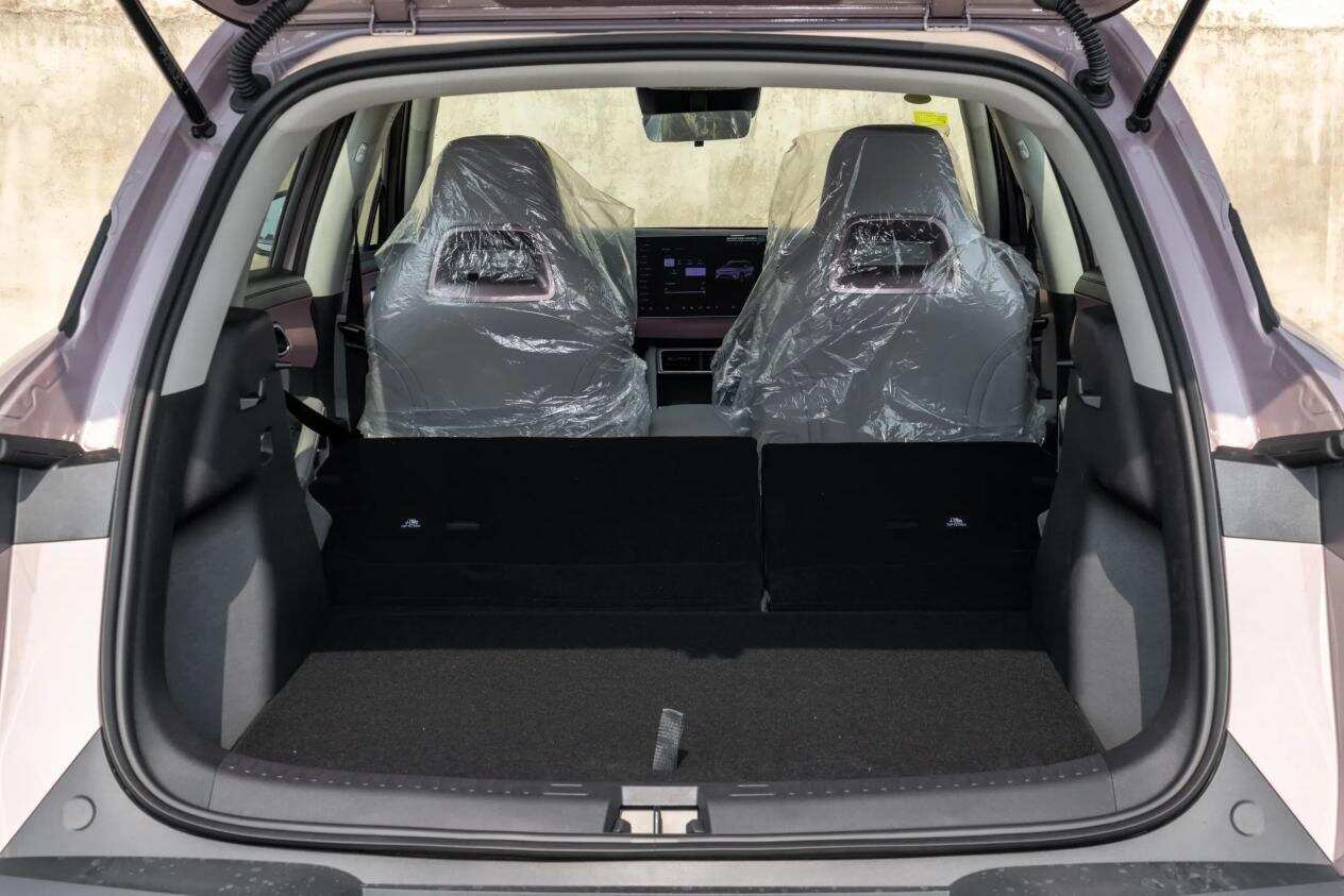 10万级纯电SUV，全新Q05和元UP怎么选？