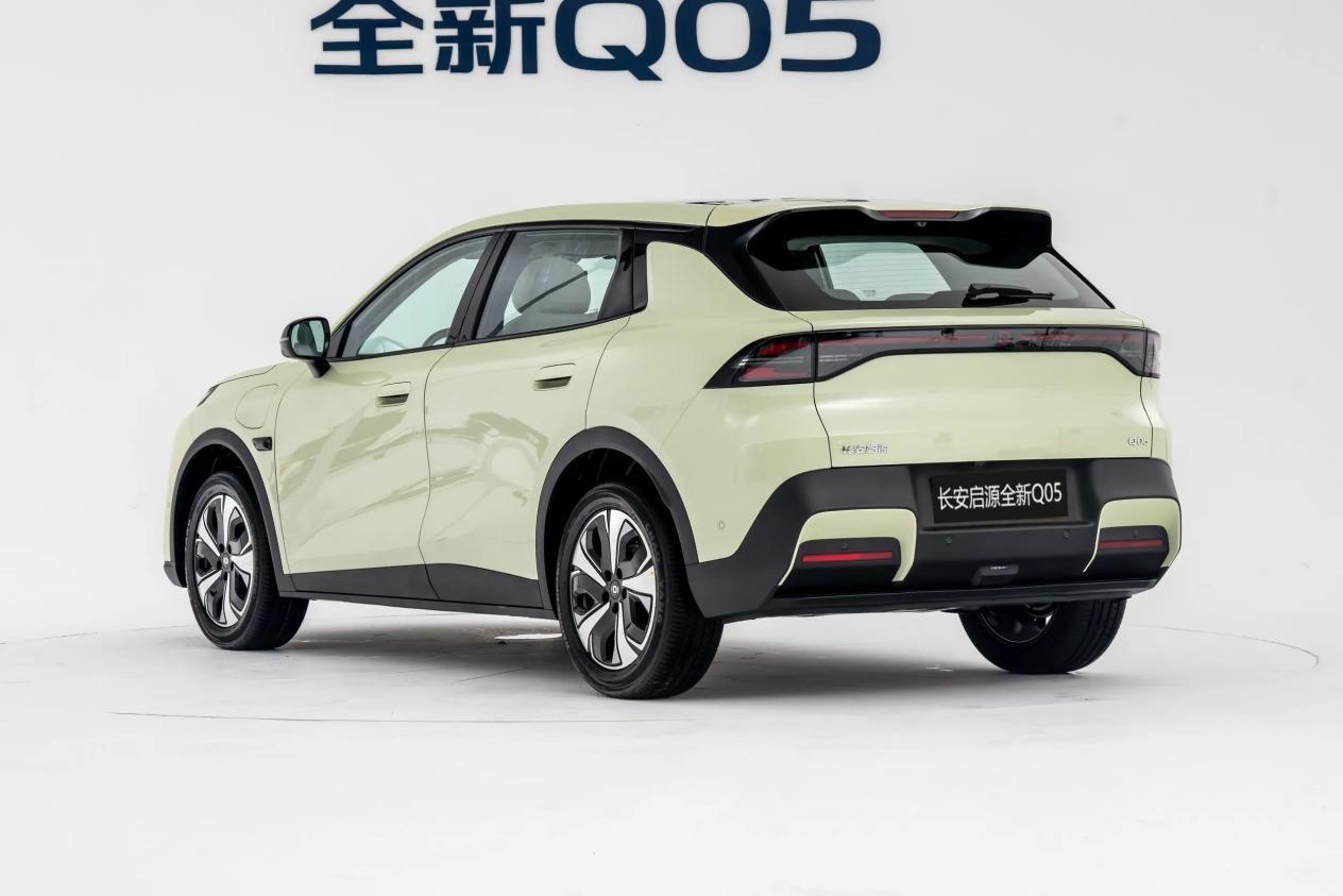 厂商给优惠，长安启源全新Q05和比亚迪元UP，选谁更值？