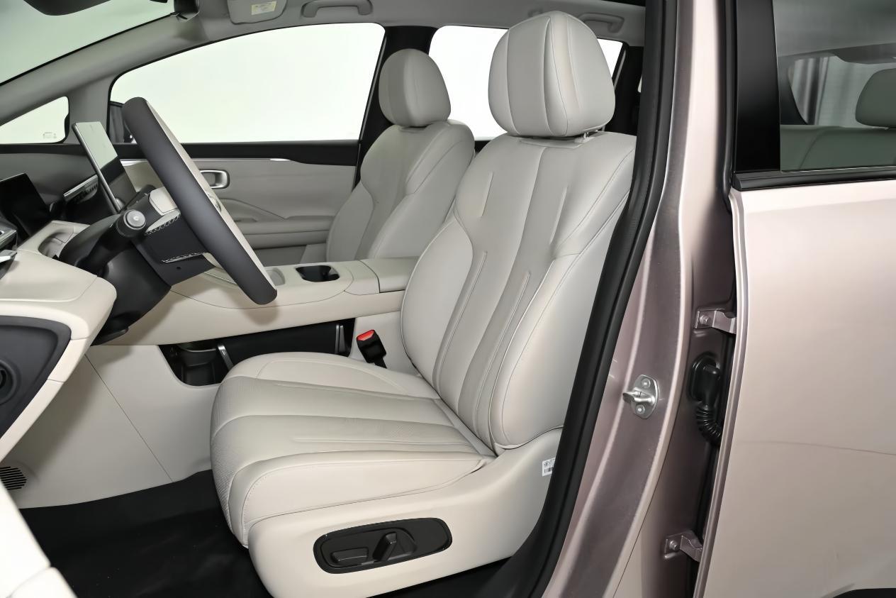 15万内标配激光雷达+零重力座椅,埃安N60开启盲订