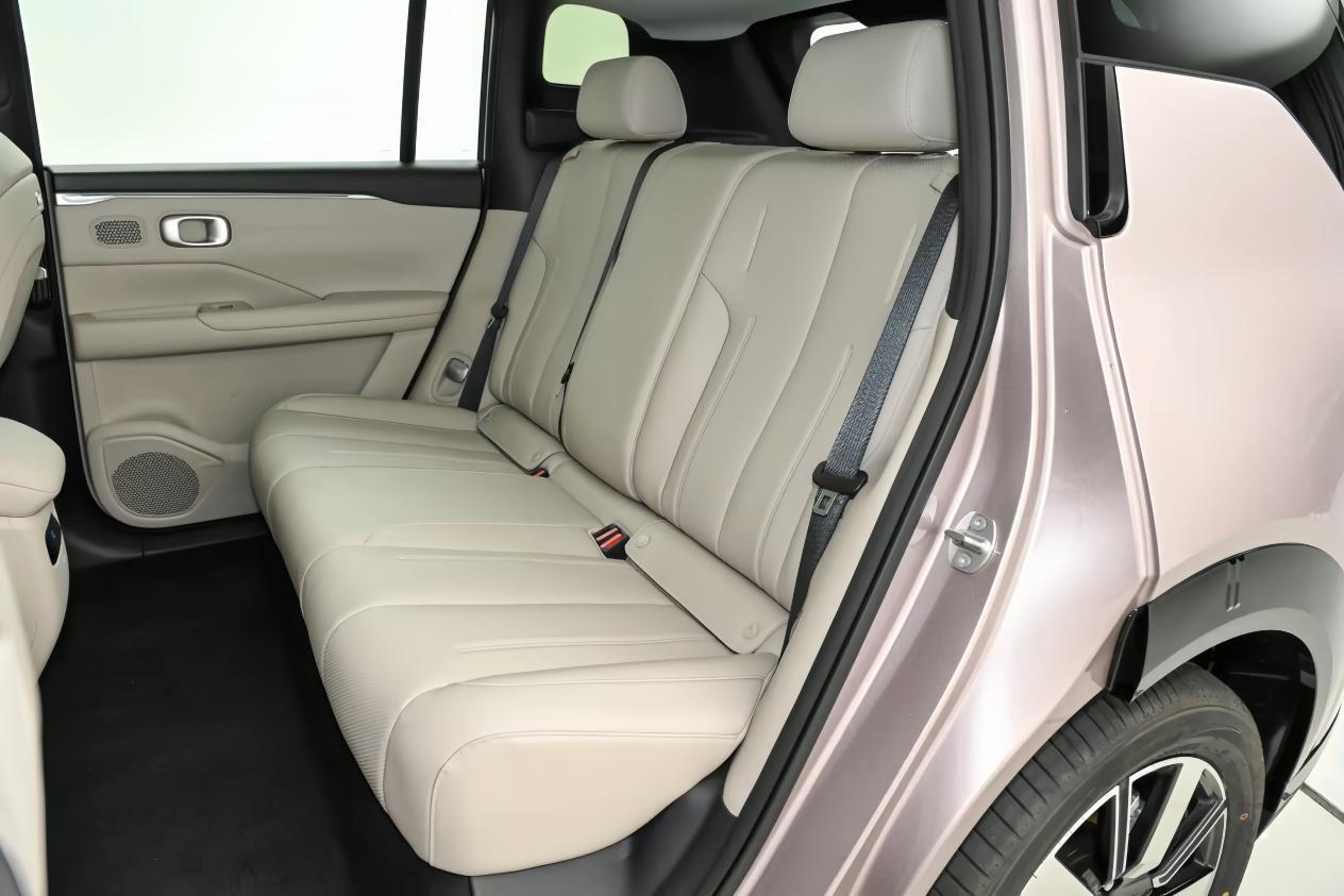 15万内标配激光雷达+零重力座椅,埃安N60开启盲订