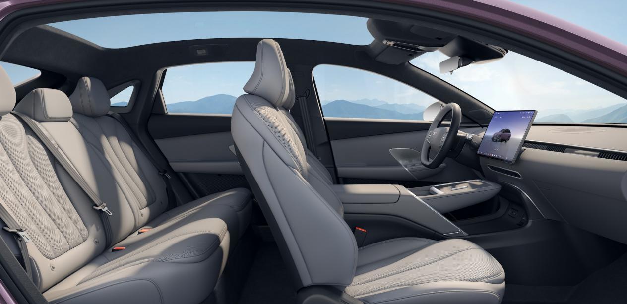 11.98 万起的2026款小鹏 MONA M03上市了